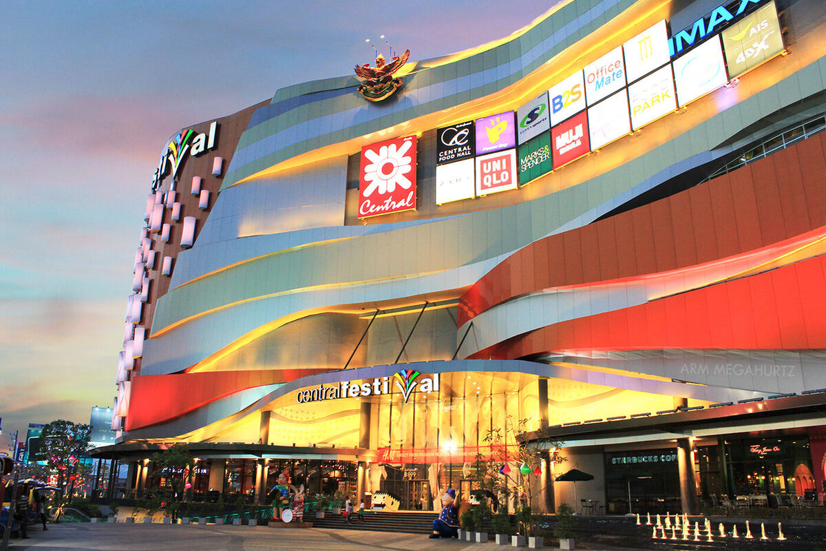 CentralFestival Chiang Mai at sunset