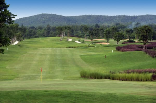 Chiang Mai Inthanon Golf & Natural Resort Fairway